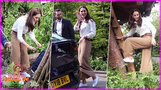 Catherine Stepped Out In White Blouse amp Practical Culottes For Surprise Visit To Chelsea Flower Show [upl. by Llennahs]