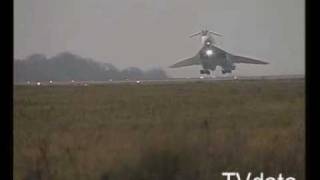 TUPOLEV 144 VERY BUMPY LANDING NICE FOOTAGE [upl. by Aset]