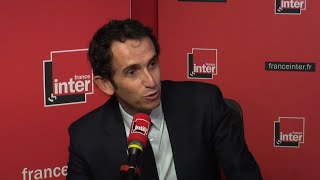 Alexandre Bompard  quotPour les magasins DIA on cherche des repreneursquot [upl. by Noyr]