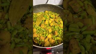 Kinu kinu pasand aa daso jarurr  food gwarfalikisabji gwarfali recipe punjabifood homemade [upl. by Annoit]