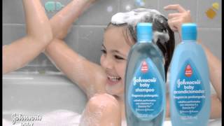 Comercial de Fragancia Prolongada JOHNSONS ® baby [upl. by Nnaes]