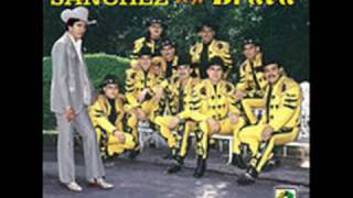 CHALINO SANCHEZ CON BANDA BRAVA PRENDA DEL ALMA [upl. by Wrench]