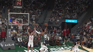 NBA 2K24 GIANNIS ANTETOKOUNMPO DRIVES TO THE RIM WITH THE TOMAHAWK DUNK OVER HIS DEFENDERS [upl. by Sands]