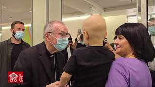 Visita del cardinale Parolin all’ospedale pediatrico Okhmatdyt di Kyiv [upl. by Lanti]