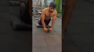 Roller workout explore workoutexercise roller fitness bodyfitness views viralvideo gym [upl. by Foskett337]