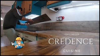 FAIRE UNE CREDENCE DE CUISINE AVEC DE LA RECUP   LAME PARQUET  👷🏻‍♂️ [upl. by Alena]