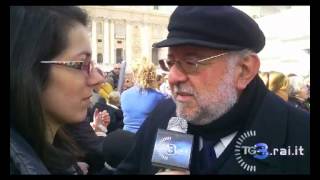 Tg3 Web Mosaico  Domenica in piazza San Pietro per il penultimo Angelus di Papa Benedetto [upl. by Grata407]