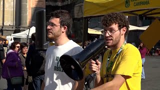 Mobilitazione Legamabiente a Napoli presidio per la giustizia climatica [upl. by Rutherfurd]