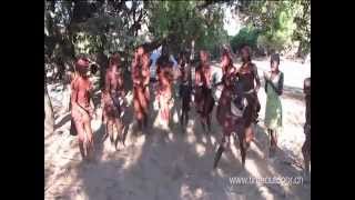 Expedition 2009 Namibia 550 Kilometer zu Fuss durch das Kaokoland African Himba Women Dancing [upl. by Asi]