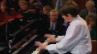 Beethoven  George Emmanuel Lazaridis plays Beethovens Piano Concerto No2 3rd Movement Finale [upl. by Tyrus]