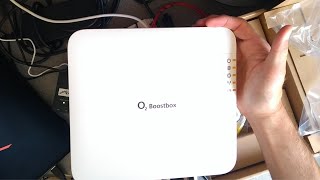 A look at an O2 Boostbox residential SS2GEI Femtocell [upl. by Carce]