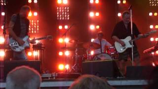 Ulf Lundell  Främlingar live  Putte i Parken Karlstad 05072014 [upl. by Annahc530]