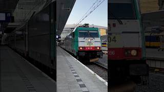 NMBS 186 196 comes with a set of I10 carriages with light greeting through Utrecht Central Station [upl. by Nosral]