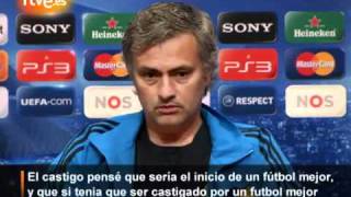 Mourinho corrige a traductor que quotinventaquot traducción [upl. by Mullins]