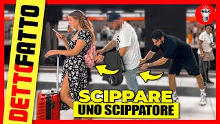 Provate a Scippare uno Scippatore  Candid Camera  Detto Fatto Ep 57  theShow [upl. by Chapen]