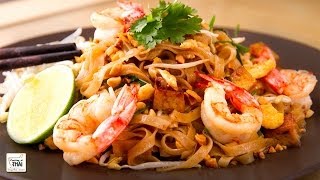 Pad Thai ⎜Fideos fritos estilo Tailandés [upl. by Marienthal634]