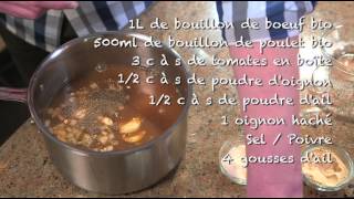 Antoine au quotidien  Capsule 11  Sauce brune maison pour poutine [upl. by Nahshu831]