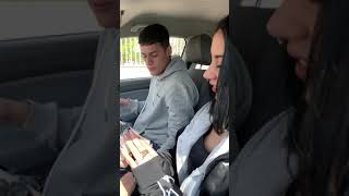 BROMA en el COCHE 😈 a mi NOVIO 🤣 short [upl. by Fagan905]