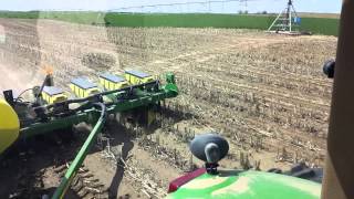 John Deere 8520 and John Deere 1770NT planter [upl. by Erasmus]