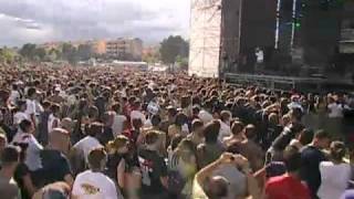 Fabri Fibra feat Marracash QUALCUNO NORMALE Live  Woodstock 5 Stelle [upl. by Nyrahtak]