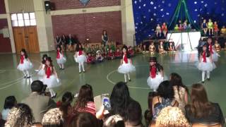 Baile Muñeco de Nieve  Kinder A Colegio Maria Inmaculada 16Dic2016 [upl. by Htnicayh407]