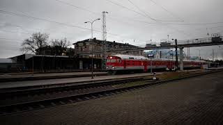 🇱🇹 LTG Link RVR DR1AMv with train 643 from Vilnius to Varėna  Vilnius 25122023 [upl. by Amend]