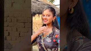 Palke jhukau ❤️ shotrs explore love sonamthakur lovesong oldsong ytshorts expression [upl. by Zelde481]