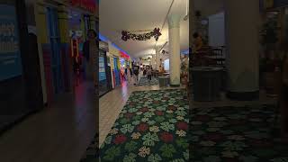 💥🎅🤶 Kahala Mall festiveseason hawaiianlife 808viral familyvlog family merrychristmas [upl. by Yeknarf748]