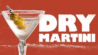 How to make a Classic Dry Martini  in 90 seconds [upl. by Lertnahs]