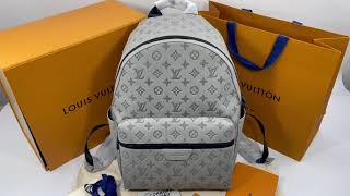 LOUIS VUITTON Discovery Backpack M46557 [upl. by Lepley]