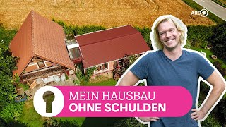 Haus bauen ohne Schulden DIY mit FerienhausBausatz für wenig Geld  ARD Room Tour [upl. by Bluma475]