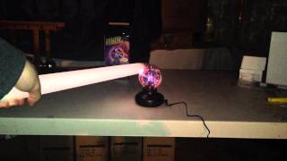 Mini Plasma Ball Magically Powers Lightbulb [upl. by Rosanne]