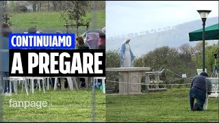 Madonna di Trevignano i fedeli sfidano il vescovo quotNoi continuiamo a pregare quiquot [upl. by Erasmus]