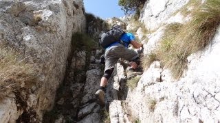 Traseu in Piatra Craiului Cabana Curmatura  Creasta Nordica a Pietrei Craiului  Varful Ascutit [upl. by Eirrac]