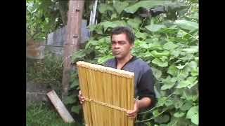 Vente dInstruments de Musique Traditionnels de la Réunion LaReunionTV [upl. by Anemolif779]