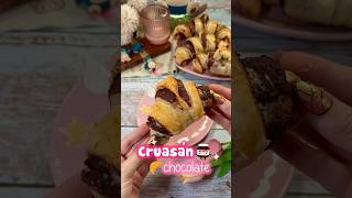 Cruasán de chocolate 🥐 recetaspostres receta [upl. by Mervin522]