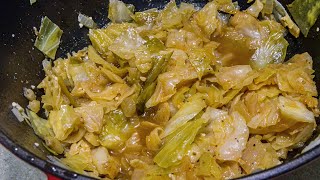 Southern Smothered Cabbage  Southern Fried Cabbage recipe  How to make Smothered Cabbage [upl. by Lraed]