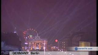 earthTV Silvester 20092010 in Berlin Brandenburger Tor [upl. by Ailina]