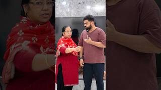 Gaurav k haath say mummy nai apple kyu chin liya shorts youtubeshorts gauravaroravlogs [upl. by Jesse]