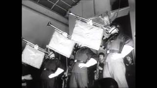 1943 Wunschkonzert im Rotterdam  Fehrbelliner Reitermarsch  Wehrmachtkapelle [upl. by Iroj156]