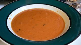 Recette  Soupe à loseille et aux tomates [upl. by Nesaj]