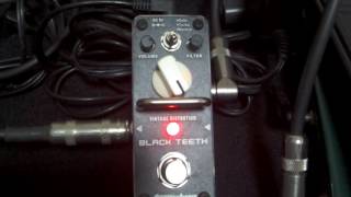 TomsLine Engineering Black Teeth Vintage Distortion [upl. by Kind]