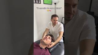 Tralasciamo il fatto di Londra 😂 osteopata osteopatia thrust asmr [upl. by Simonette822]