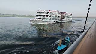 Nile cruise traffic amp river salesmen MS Iberotel Crown Emperor between Edfu amp Esna Egypt [upl. by Ronnie]