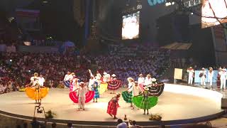 Baile de Pochutla en la Guelaguetza [upl. by Enyrb995]