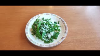 サイゼリヤで食事！ルッコラサラダ。rucola salad from Saizeriya。 [upl. by Pengelly]