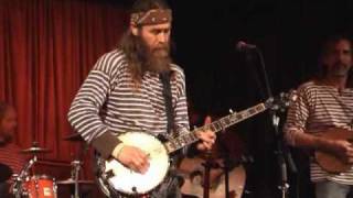 Dave Hum with The Huckleberries  Arkansas Traveller and Trad Irish Tune [upl. by Mert617]