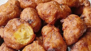 Claclo ou Beignets de Bananes plantains  Recette super facile [upl. by Ferris]