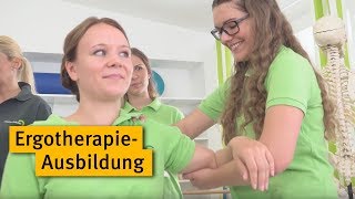 Ergotherapie Ausbildung DöpferSchüler in der Praxis mit Erwachsenen [upl. by Ahsanat]