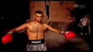 Entrance Prince Naseem Hamed vs Augie Sanchez [upl. by Namlas789]